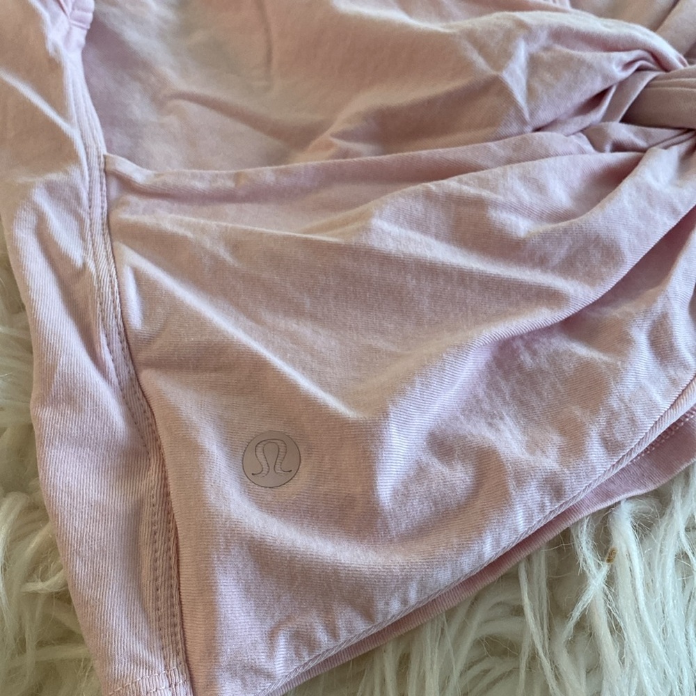 LULULEMON Athletica twist back tank - Picture 8 of 9